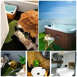  Apartment Golden Plaza Spain