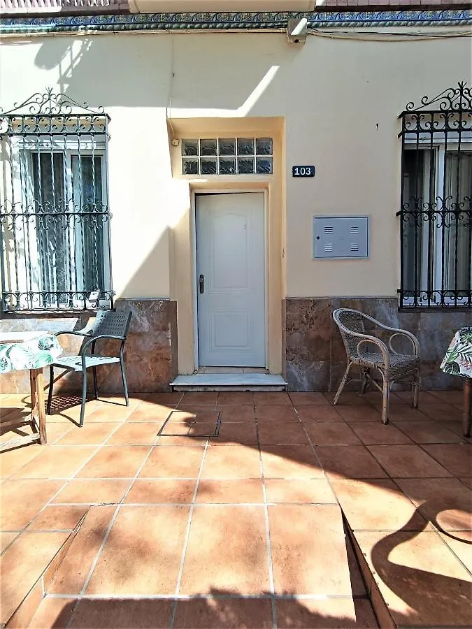 El Palo Estudio Malaga 0*,  Spain